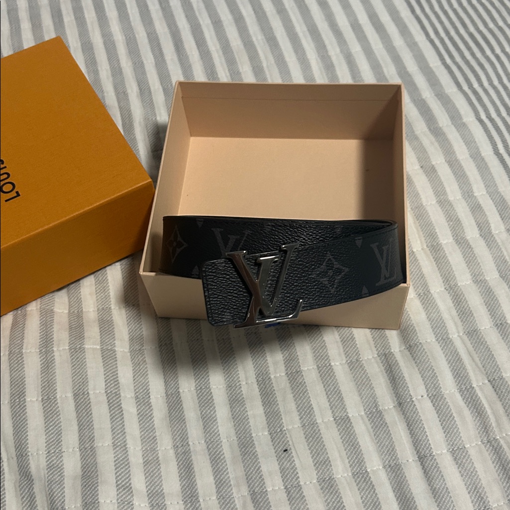 Louis Vuitton Black Belt Bag With Silver Accents